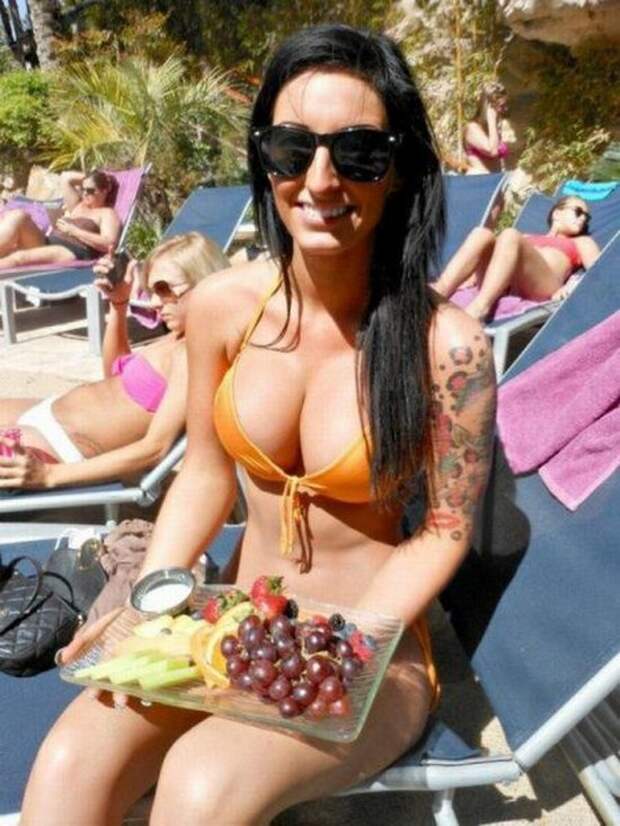 Girls in bikinis are a dream come true (28 Photos) Girls in bikinis are a dream come true (28 Photos)