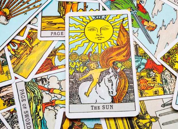 «Вспомнить себя и перестроить планы». Таро‑прогноз на неделю с 9 по 15 марта 2026 года