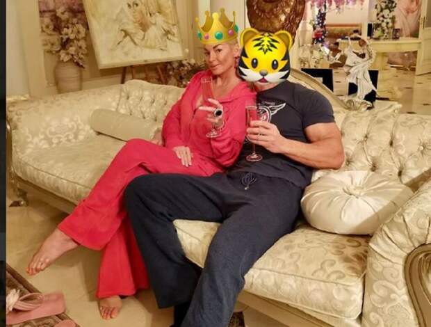 Волочкова увезла банщика из «Давай поженимся» на Мальдивы