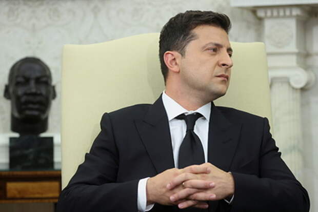 На Украине предложили Зеленскому распустить Раду
