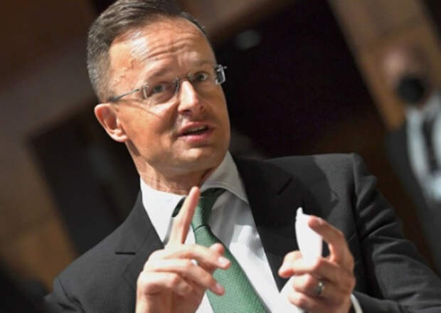 Сийярто назвал величайшим позором Европы в XXI веке принудительную мобилизацию на Украине Сийярто назвал величайшим позором Европы в XXI веке принудительную мобилизацию на Украине