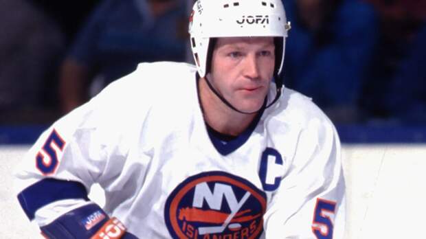 Islanders Legend Trolls Rangers Fans With 'Potvin Socks'