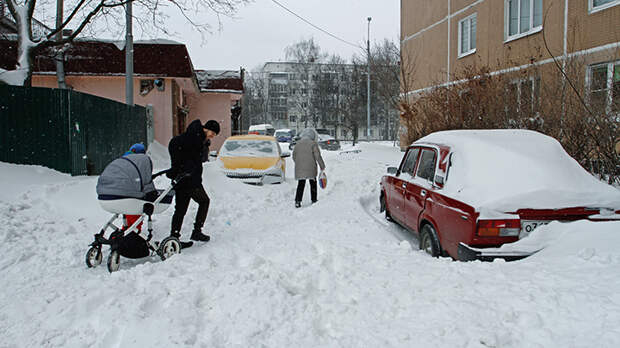 "Решили вас ограбить": Управляющие компании пилят миллиарды. Кто им это позволил?