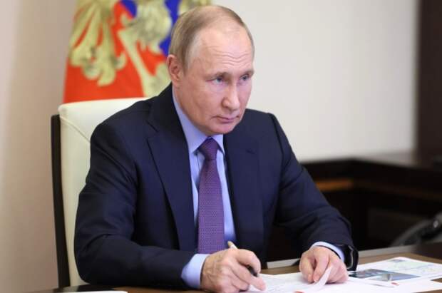 Путин: курс США по сдерживанию РФ и КНР приобретает острый характер