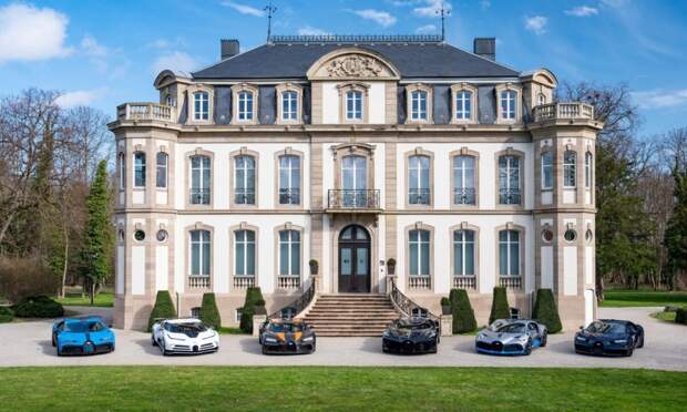 Философия дизайна Bugatti: делать хорошую работу с историей как с зеркалом, в первую очередь верность производительности