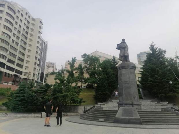 Прежний Владивосток: сквер имени адмирала Макарова