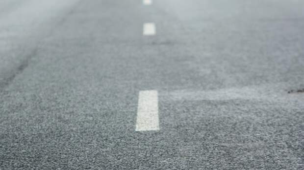 Дачники пожаловались на разрушенную дорогу после проезда техники под Барнаулом