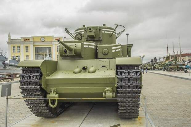 Рассказы об оружии. Танк Т-35. Самый бесполезный в мире? рассказы об оружии, страницы истории, танк т-35