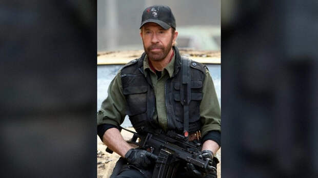 От «Пути дракона» до «Неудержимых»: 10 фильмов Чака Норриса, которые мы не забудем