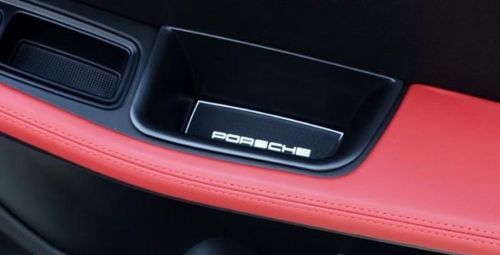 Зачем платить больше: Porsche Macan на базе китайского кроссовера (17 фото)