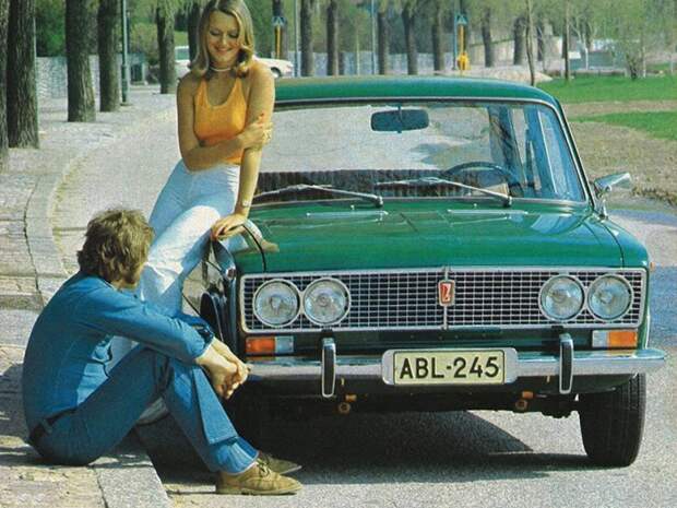 3 место: ВАЗ-2103 1972-1984, символ успеха и престижа 70-х, почти "иномарка" с итальянской родословной и благородной внешностью. СССР, автодизайн