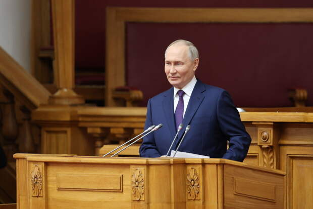 Главное за день в Петербурге 26 апреля: визит Владимира Путина, поддержка кандидатуры Беглова и спортивная программа ПМЭФ-2024