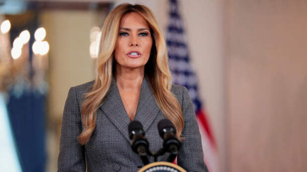 Мелания Трамп опровергла данные о связях с Эпштейном