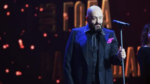 Михаил Шуфутинский может заработать более 4 млн рублей за концерт в ресторане: подробности