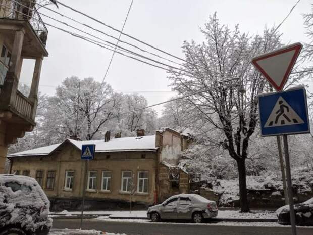 Западную Украину засыпало снегом. Фото - 24tv.ua