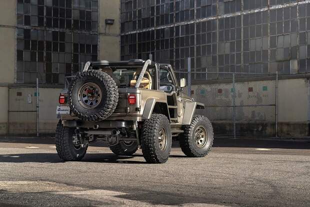 Модифицированный Jeep Wrangler от Quadratec