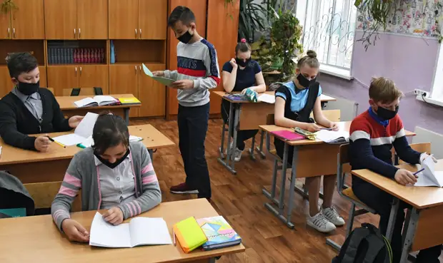 «Запланировано традиционно 1 сентября»: в Минпросвещения не поддержали идею о переносе начала учебного года