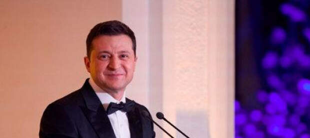 Офис президента клонировал Зеленского в новом ролике