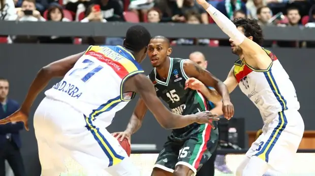 УНИКС одержал четвёртую победу подряд в баскетбольном Еврокубке