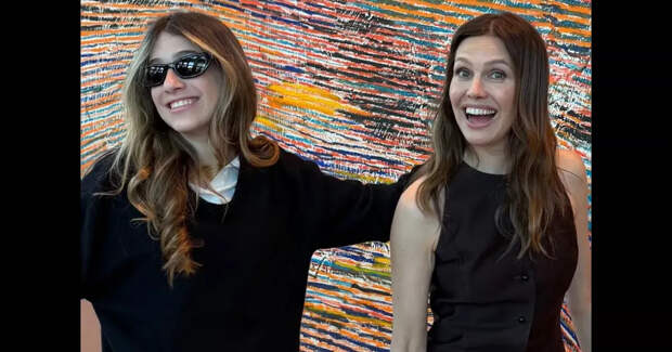 Даша Жукова вышла в свет с 13-летней дочерью от олигарха Романа Абрамовича