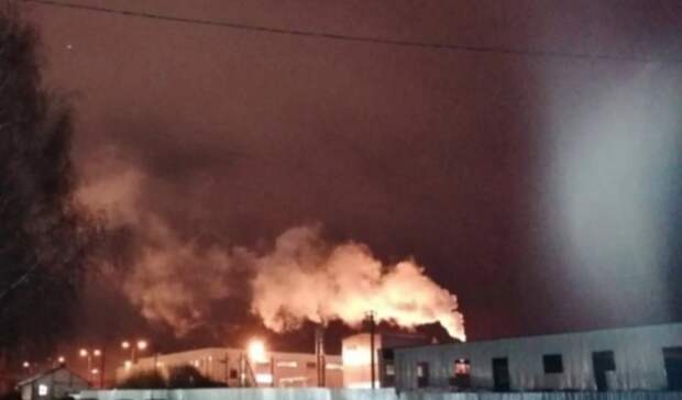 Жители Кстова задыхаются: причиной мог послужить завод депутата ЗСНО