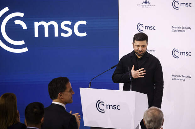 Зеленский стал лауреатом главного ордена Евросоюза "За заслуги"