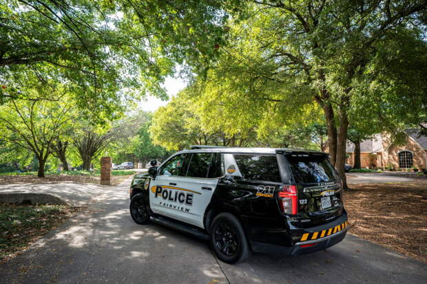 В техасском баре мигрант с символикой Ирана расстрелял людей