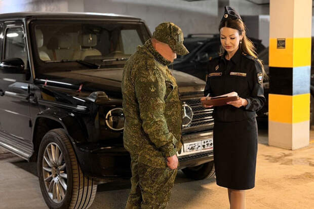 Подмосковные приставы передали на нужды СВО конфискованный у взяточника Mercedes