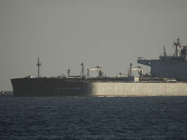 Великобритания боится задерживать российские суда из-за многомиллионных расходов