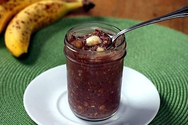 овсянка с бананом и какао