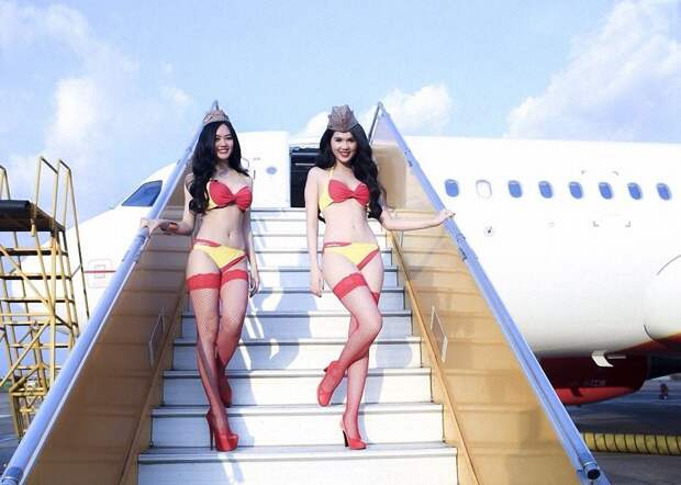 Skandalnaya-reklama-avialinii-VietJet-Air-9