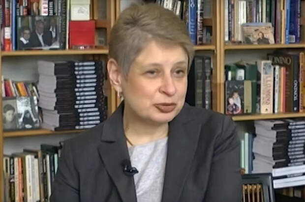 Минюст включил правнучку Хрущева Нину в реестр иноагентов