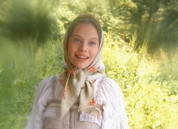 Как выглядят сегодня актеры фильма «Барышня-крестьянка» (1995): от дебюта до современности