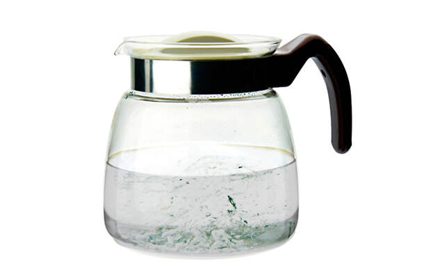 Стеклянный чайник для кипячения воды Colazione.
