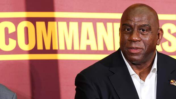 Magic Johnson Commanders