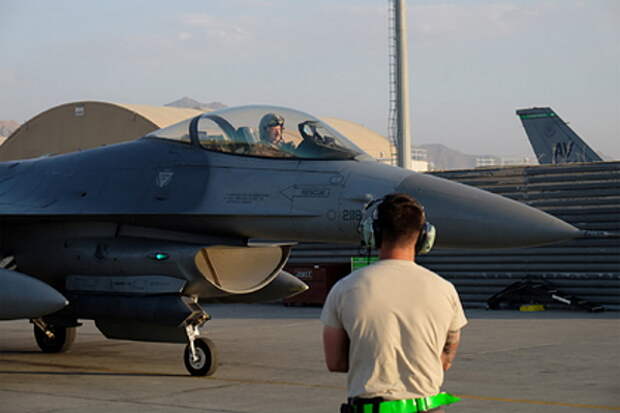 Американские F-15 и F-16 получат «лучи смерти»
