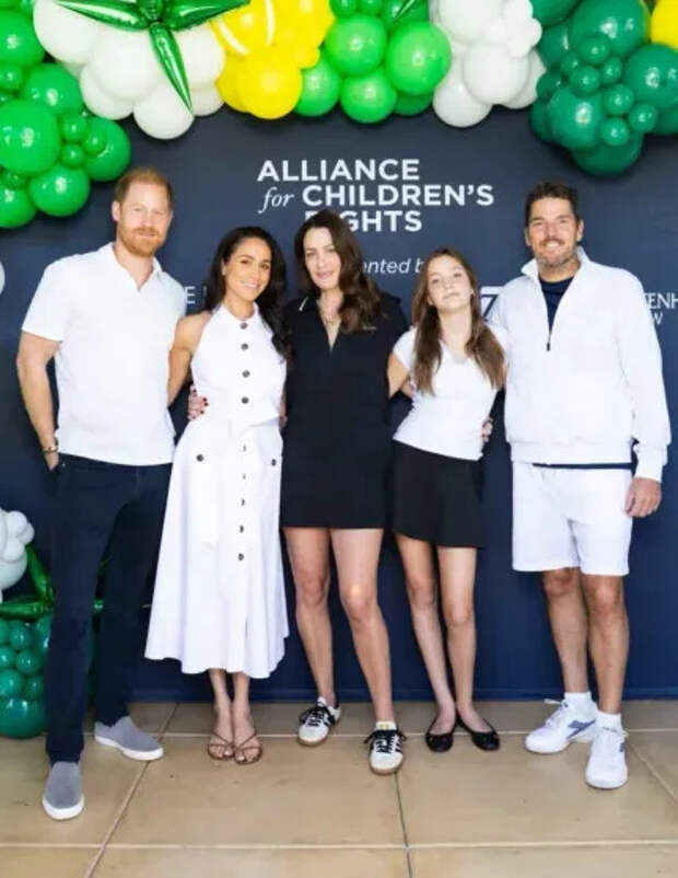 Принц Гарри, Меган Маркл и Келли Зайфен