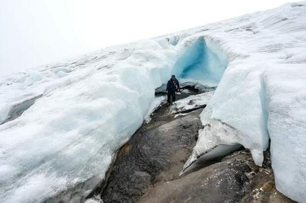 Гляциологи фиксируют гибель колумбийского ледника Ритакуба Бланко