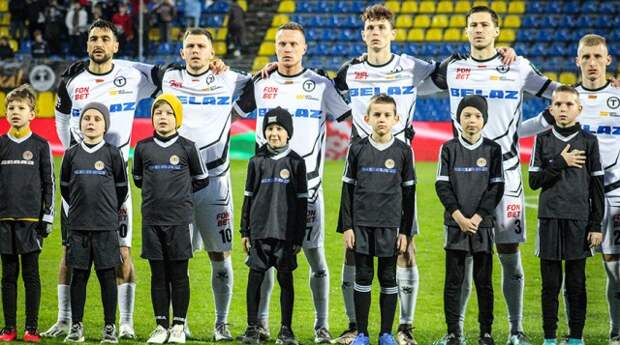 Жодинские торпедовцы отыгрались со счета 0:3 в игре с ´Арсеналом´ в чемпионате Беларуси.