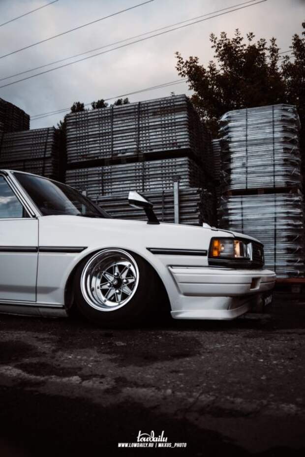 toyota mark ii — wagon yx76 — 1991 lowdaily 3