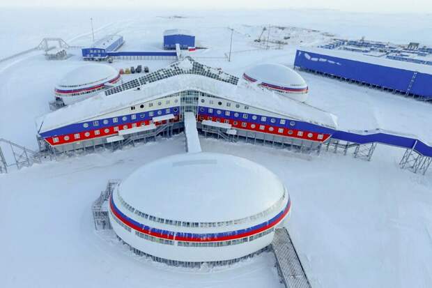 База России в Арктике. Источник фото Яндекс картинки
