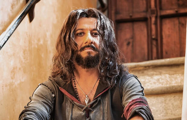 Михаил Галустян раскрыл новую любовь: тайный роман, кольцо на пальце и боль бывшей жены