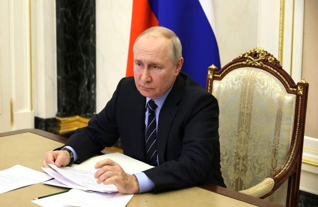 Путин: нескончаемая река творчества наполняет души народов России