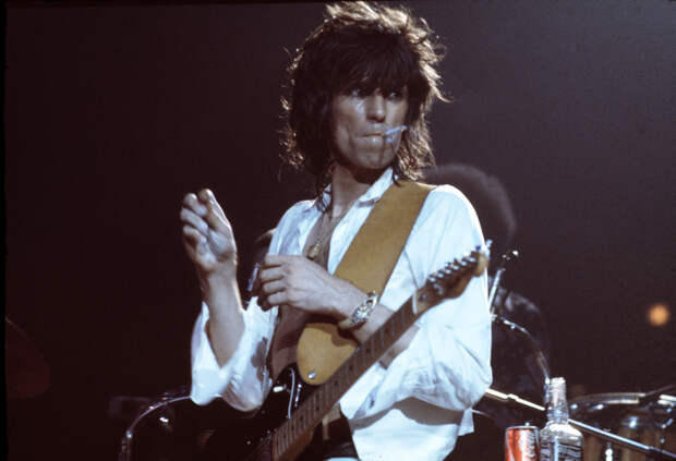 Keith Richards': 19 Insane Tales of Rolling Stones' Guitarist ...