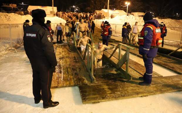 В Рязанской области в Крещенских купаниях приняли участие 24 тысячи человек