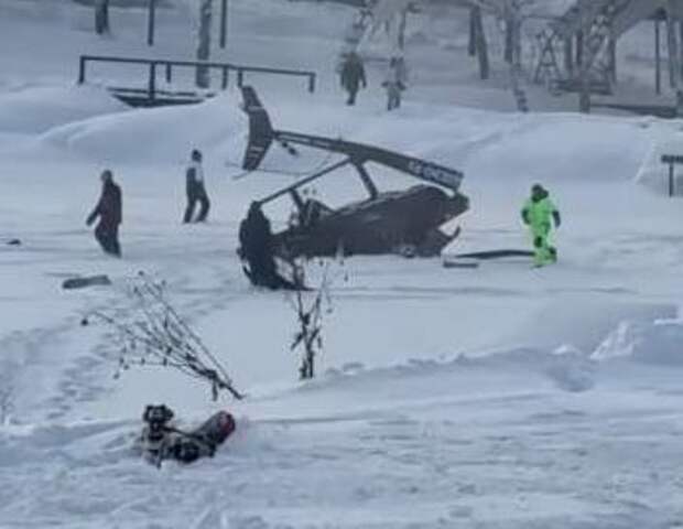 Момент крушения вертолета в Пермском крае попал на видео
