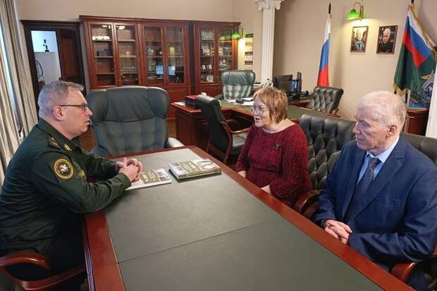 Паслер назначил своим советником бывшего главного военного следователя ЦВО