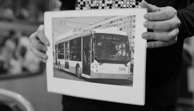 Троллейбус: «зеленый» и рогатый