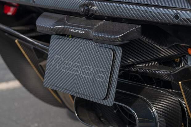 Редкий Koenigsegg Regera 2019 года с крутыми опциями отправляется на аукцион