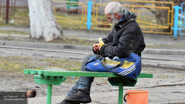 Крик души киевских пенсионеров: за рубль мы кушали, а за гривну голодаем